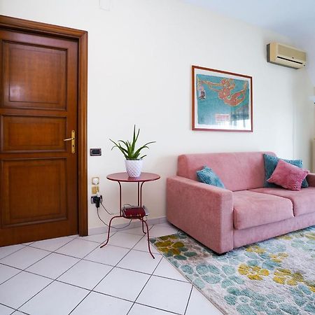 La Casa Di Azzurra Centro Citta Appartamento Fino A 4 Posti Letto E 2 Bagni Foggia Kültér fotó