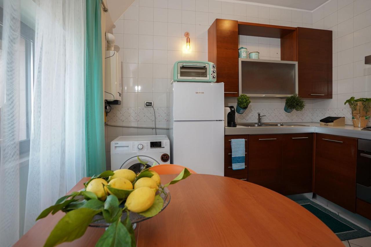 La Casa Di Azzurra Centro Citta Appartamento Fino A 4 Posti Letto E 2 Bagni Foggia Kültér fotó