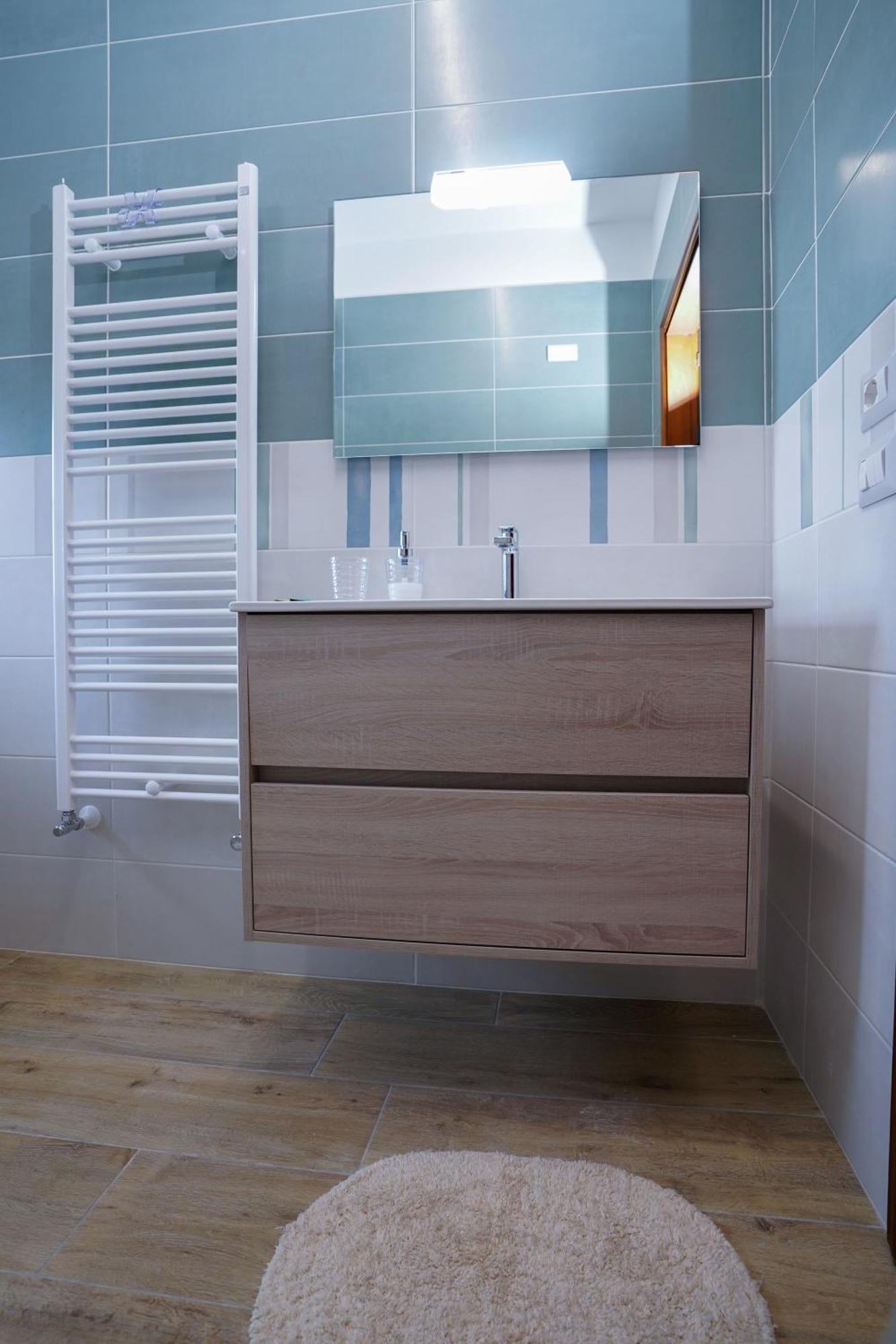La Casa Di Azzurra Centro Citta Appartamento Fino A 4 Posti Letto E 2 Bagni Foggia Kültér fotó