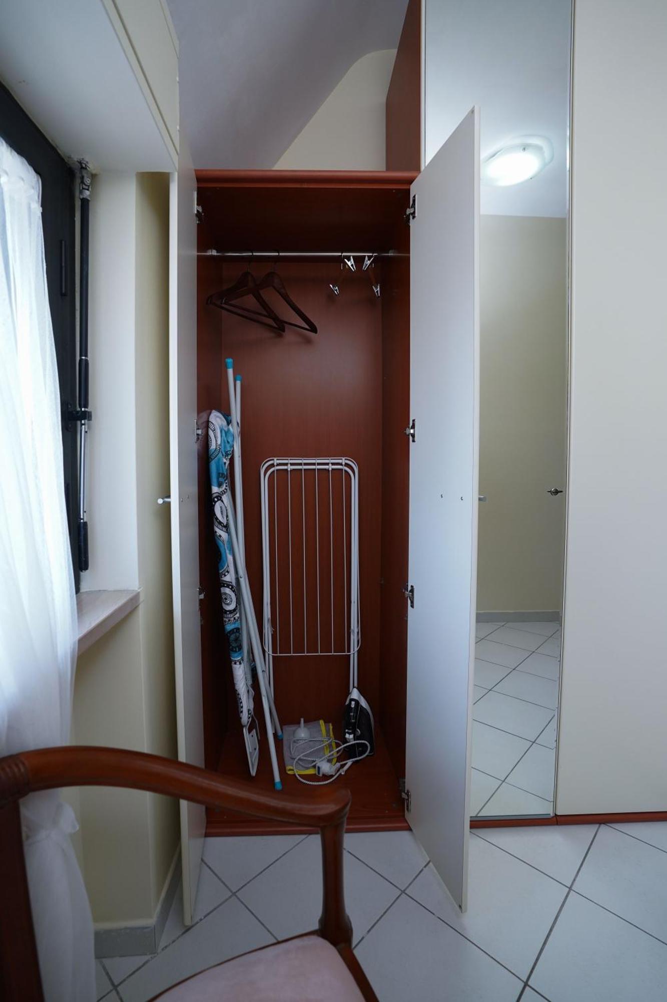 La Casa Di Azzurra Centro Citta Appartamento Fino A 4 Posti Letto E 2 Bagni Foggia Kültér fotó